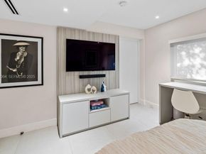 4095 Battersea Rd, Miami FL 33133