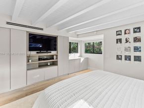 4095 Battersea Rd, Miami FL 33133