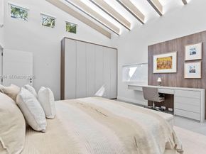 4095 Battersea Rd, Miami FL 33133