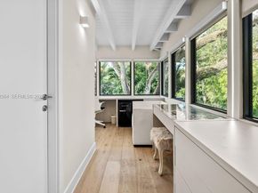 4095 Battersea Rd, Miami FL 33133