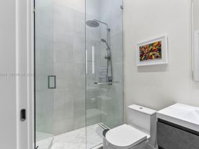 4095 Battersea Rd, Miami FL 33133