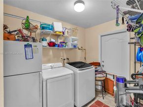 9340 SW 19th St, Miami FL 33165