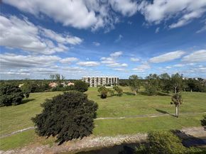 7051 Environ Blvd 632, Lauderhill FL 33319