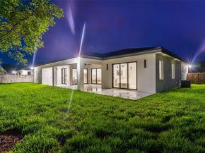 8231 SW 193rd Terrace, Miami FL 33157