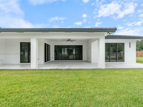 8231 SW 193rd Terrace, Miami FL 33157