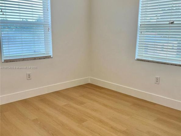 3401 SW 11 St 3 (aka 1B), Miami FL 33135