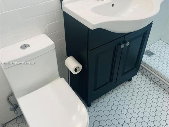 3401 SW 11 St 3 (aka 1B), Miami FL 33135