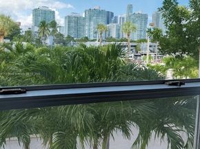400 Kings Point Dr 224, Sunny Isles Beach FL 33160