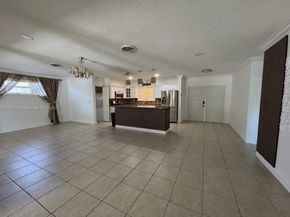 9460 Caribbean Blvd, Cutler Bay FL 33189
