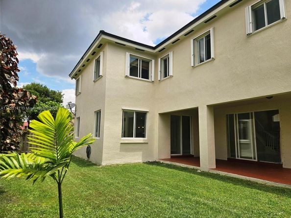 2864 SW 138th Path, Miami FL 33175