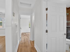 1027 S Palmway, Lake Worth FL 33460