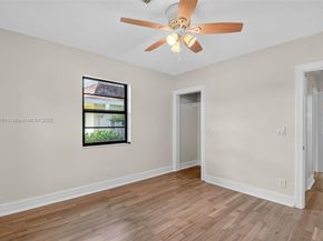 1027 S Palmway, Lake Worth FL 33460