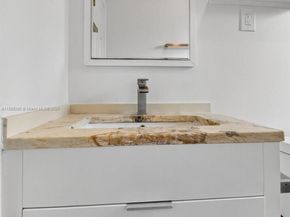 1027 S Palmway, Lake Worth FL 33460