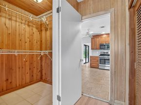 1027 S Palmway, Lake Worth FL 33460