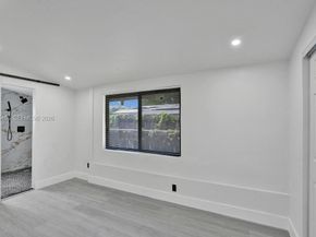 1628 NE 7th Ave, Fort Lauderdale FL 33305