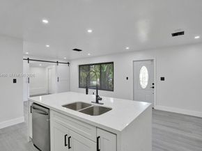 1628 NE 7th Ave, Fort Lauderdale FL 33305