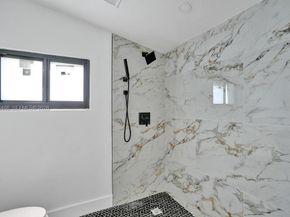 1628 NE 7th Ave, Fort Lauderdale FL 33305