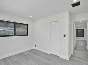 1628 NE 7th Ave, Fort Lauderdale FL 33305