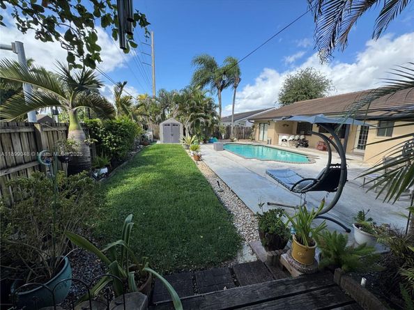 14700 SW 151st Ter, Miami FL 33196
