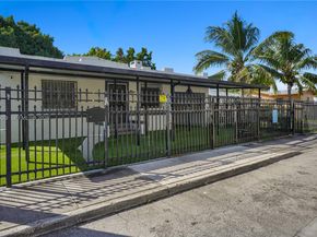 128 NW 53rd St, Miami FL 33127