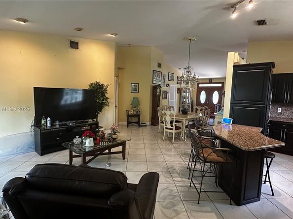 6391 SW 20th St, West Miami FL 33155