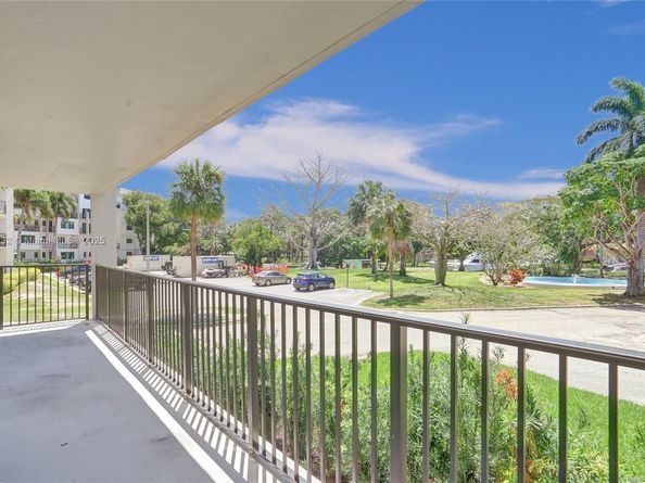 1101 River Reach Dr 110, Fort Lauderdale FL 33315