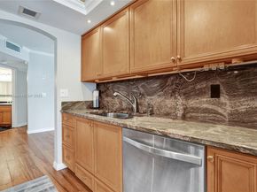 1101 River Reach Dr 110, Fort Lauderdale FL 33315