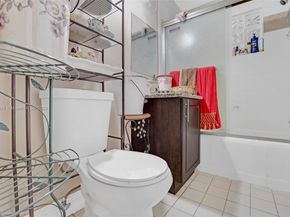 Undisclosed Address #A11496698, West Palm Beach FL 33405