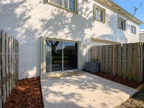 15750 SW 92nd Ave 21C, Palmetto Bay FL 33157