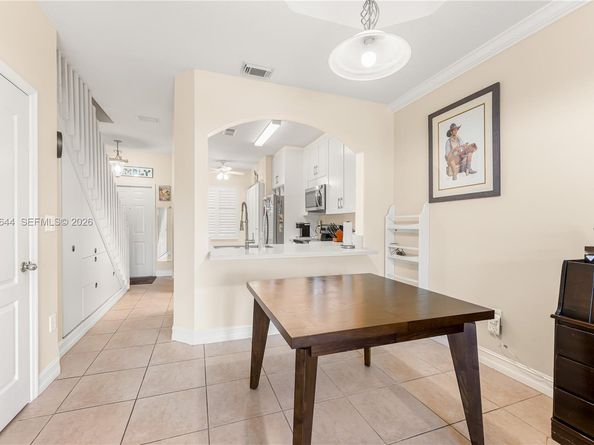 15750 SW 92nd Ave 21C, Palmetto Bay FL 33157