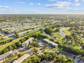 8040 N Colony Cir N 101, Tamarac FL 33321