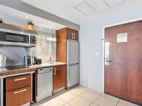 1036 Ocean Dr B205, Miami Beach FL 33139