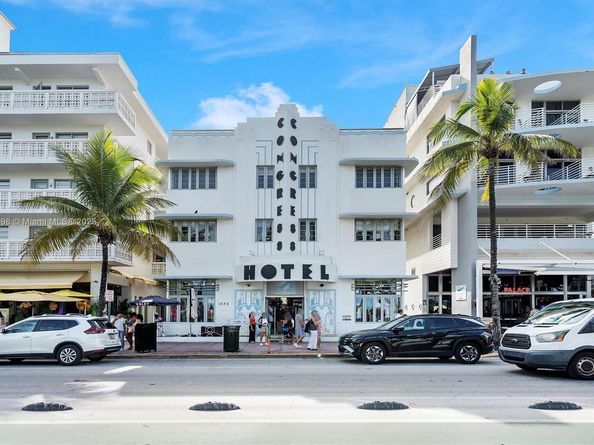 1036 Ocean Dr B205, Miami Beach FL 33139