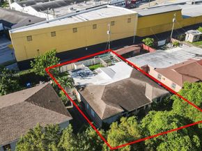 2530 SW 27th St, Miami FL 33133