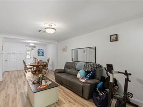 2530 SW 27th St, Miami FL 33133