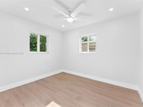 7021 SW 12th St, Pembroke Pines FL 33023