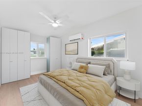 7021 SW 12th St, Pembroke Pines FL 33023