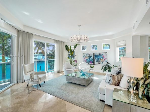 516 Hendricks Isle 2C, Fort Lauderdale FL 33301