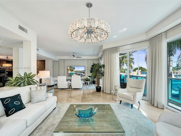 516 Hendricks Isle 2C, Fort Lauderdale FL 33301