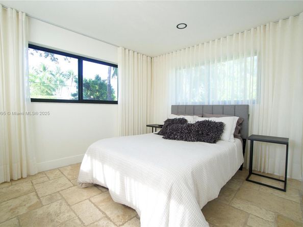 1112 Mandarin Isle, Fort Lauderdale FL 33315