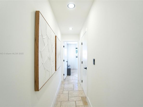 1112 Mandarin Isle, Fort Lauderdale FL 33315