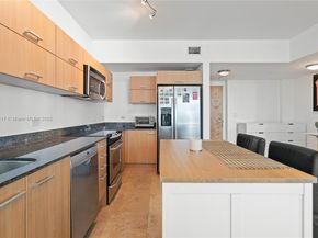 350 S Miami Ave 1410, Miami FL 33130
