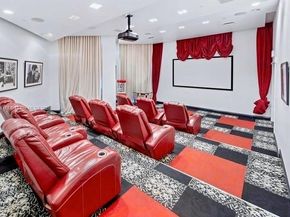 350 S Miami Ave 1410, Miami FL 33130
