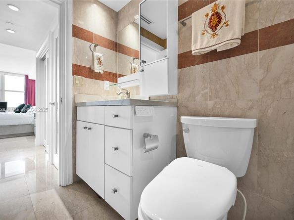 5601 Collins Ave 903, Miami Beach FL 33140