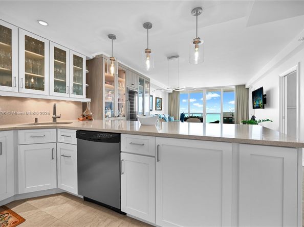 5601 Collins Ave 903, Miami Beach FL 33140