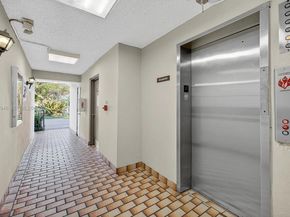 2998 NW 48th Ter 224, Lauderdale Lakes FL 33313