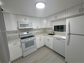 2998 NW 48th Ter 224, Lauderdale Lakes FL 33313