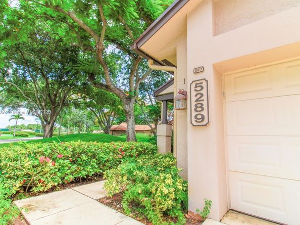 5289 Fairway Woods Dr 2911, Delray Beach FL 33484