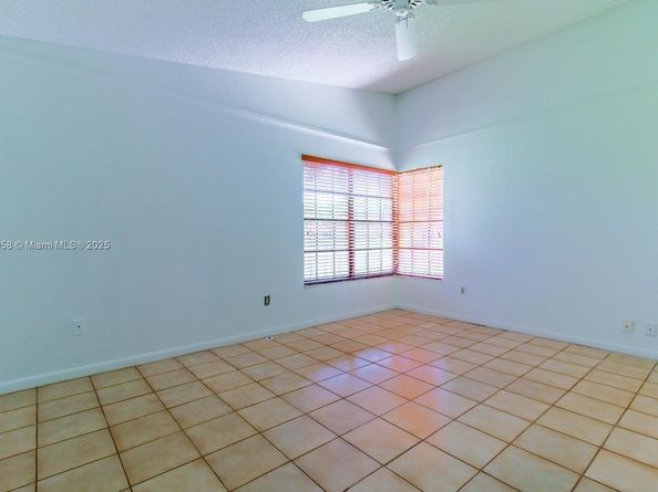 5289 Fairway Woods Dr 2911, Delray Beach FL 33484