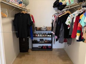 8411 NW 8th St 405, Miami FL 33126